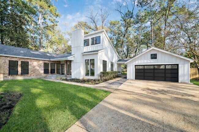 Building Photo - 2306 Mill Lake Dr