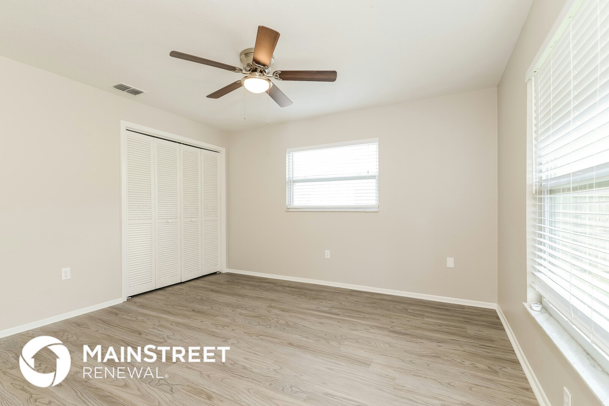 Building Photo - 5724 Whistlewood Cir