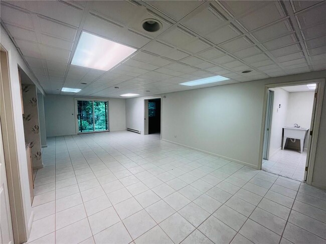 Building Photo - 108 Orchard Meadows Dr