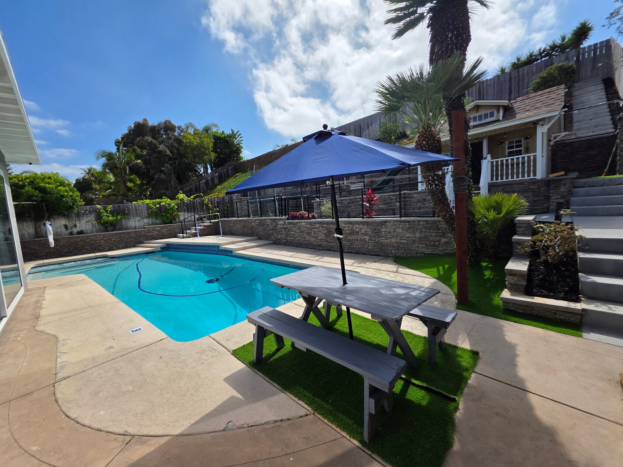 Building Photo - 6097 Charae St