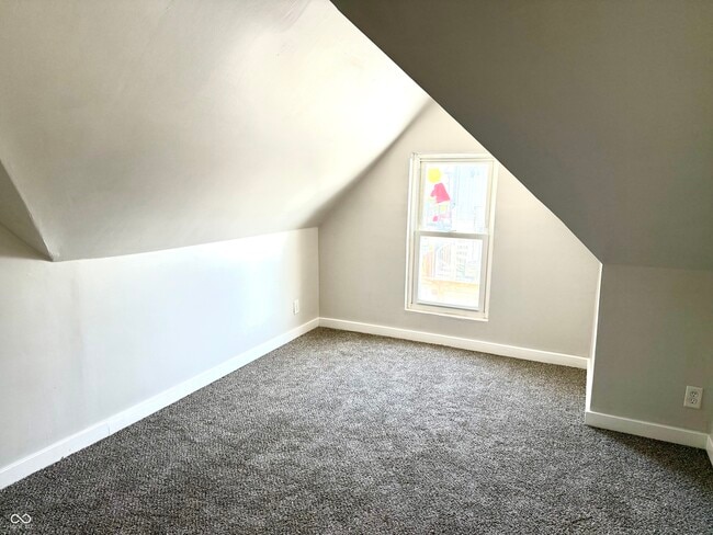 Building Photo - 717 Parkway Ave