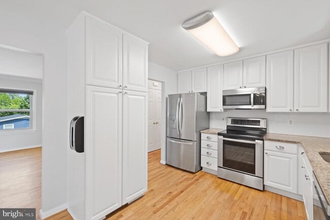 Building Photo - 6234 9th St