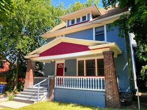 Building Photo - 843-845 Prince SE