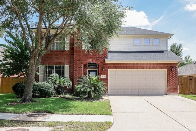 Building Photo - 9626 Red Rugosa Dr