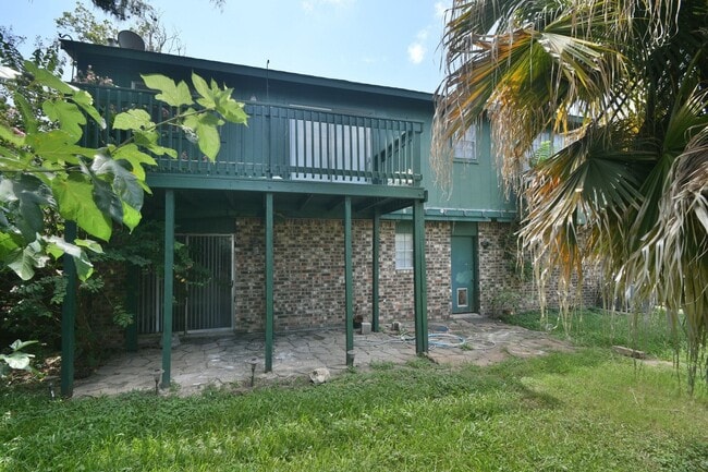 Building Photo - 379 Richvale Ln