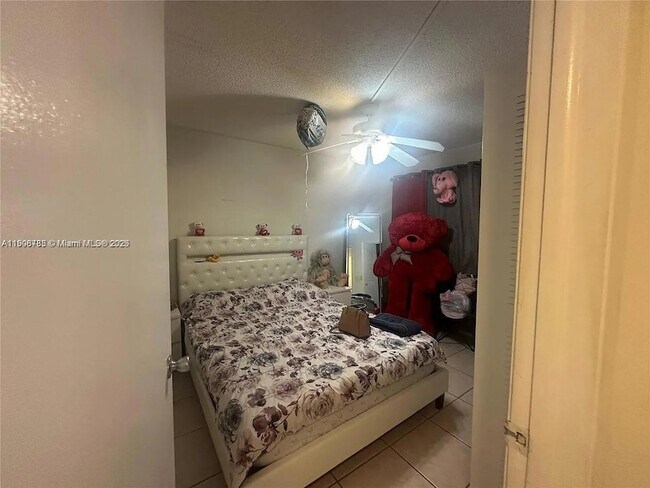 Building Photo - 6780 W 2nd Ct