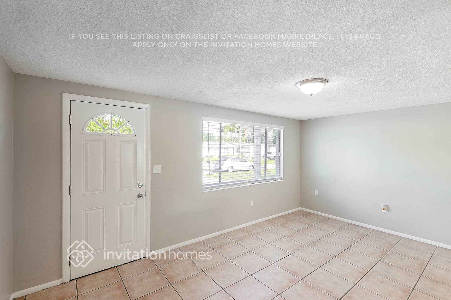 Building Photo - 10914 Inglewood Ave
