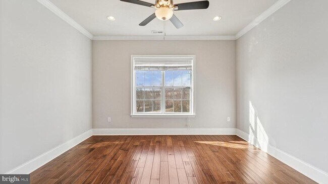 Building Photo - 178 Pratt Ln