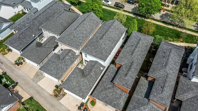Building Photo - 9514 Horsemint Ln