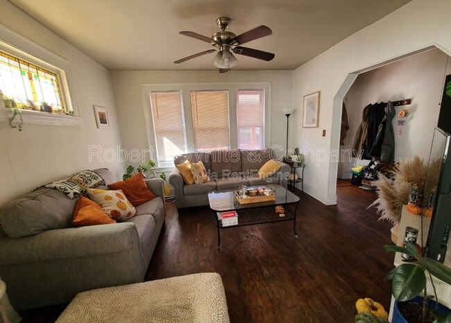 Building Photo - 82 Harborview Ave