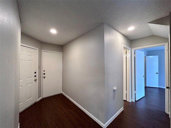 Building Photo - 8900 Schick Rd
