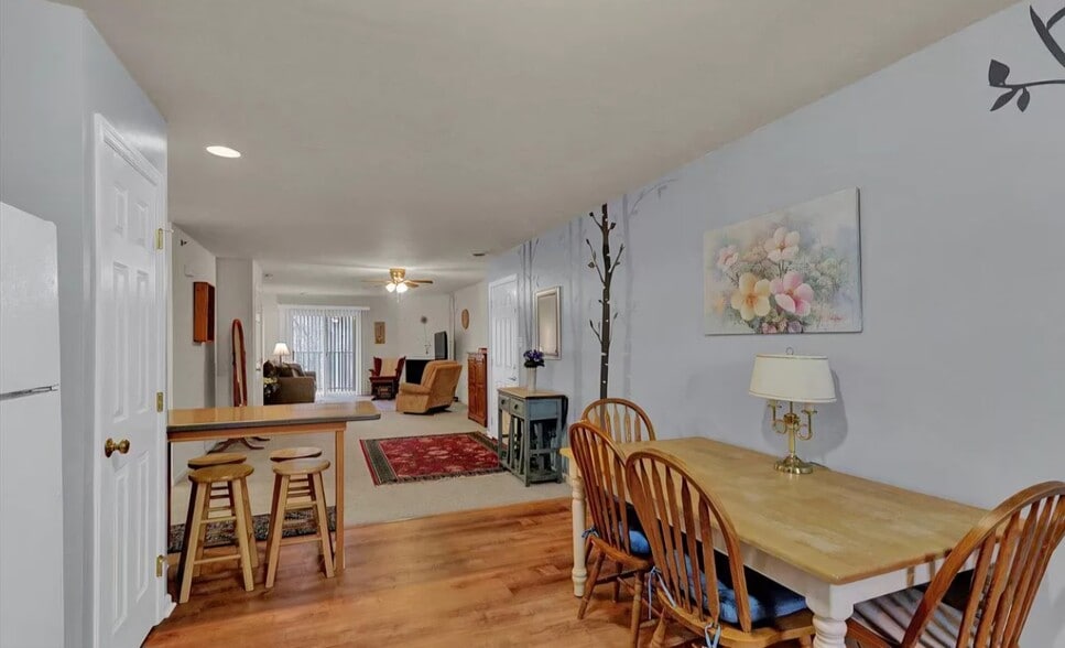 Dining Area - 172 Christine Dr