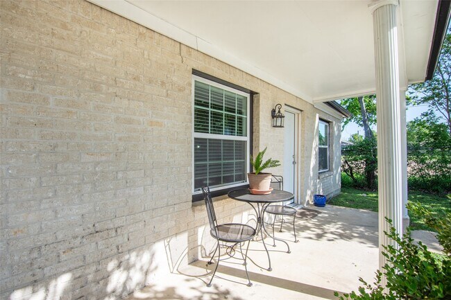 Building Photo - 209 Cooner St