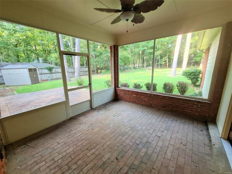 Building Photo - 6474 Halcyon Dr