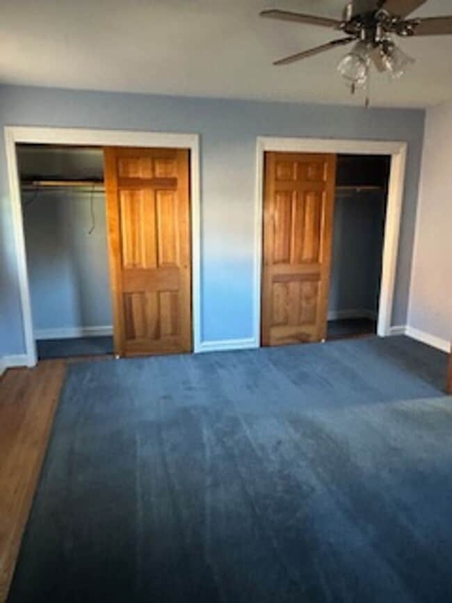 Building Photo - Lovely Colonial Home in Sharpley