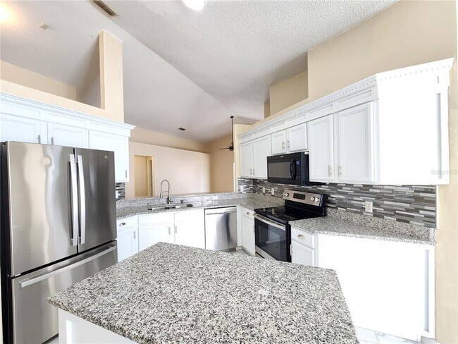 Building Photo - 12406 Beacontree Way