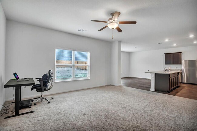 Building Photo - 169 Allington Cir