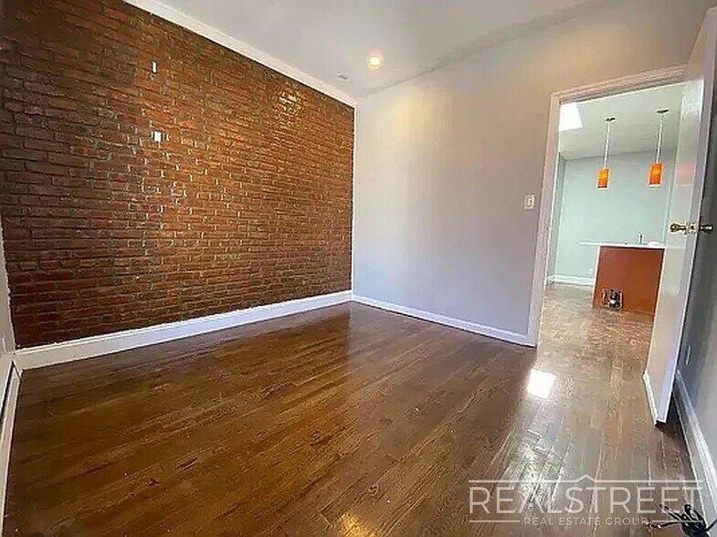 Building Photo - Nostrand Avenue