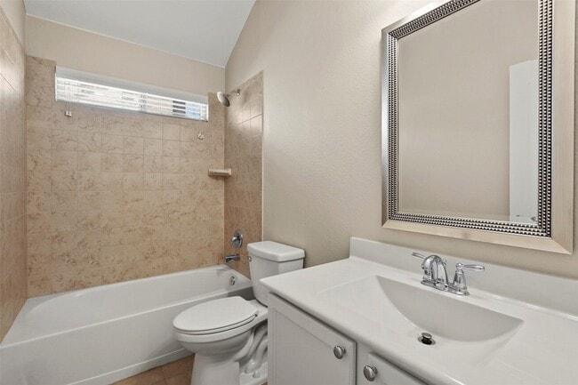 Building Photo - 1703 Twin Hills Way