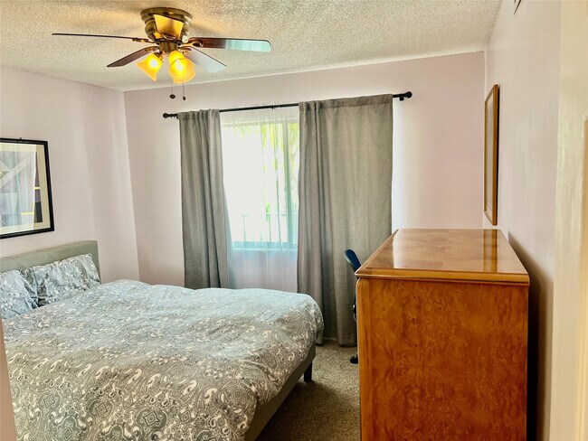 Building Photo - 9787 N Belfort Cir