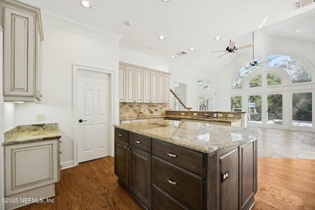 Building Photo - 112 Indian Hammock Ln