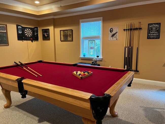 Building Photo - 201 Glenrise Ct