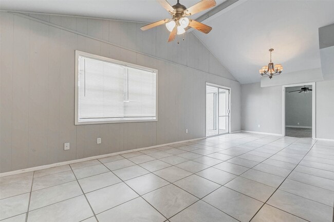 Building Photo - 3918 Dalmatian Dr
