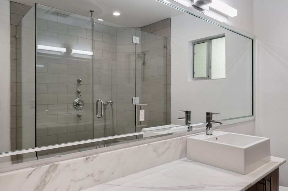 Building Photo - 1148 N Clark St