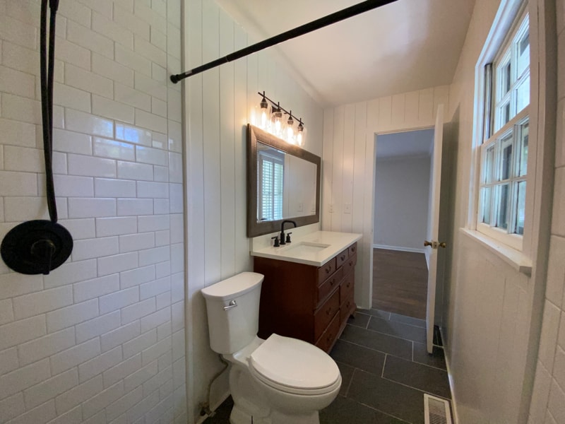 Building Photo - 312 Northfield Dr