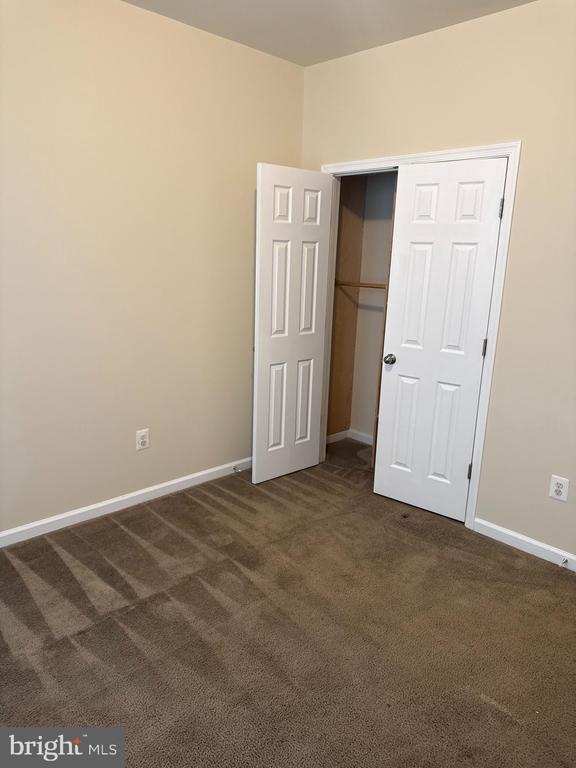 Building Photo - 6518 60th Ave