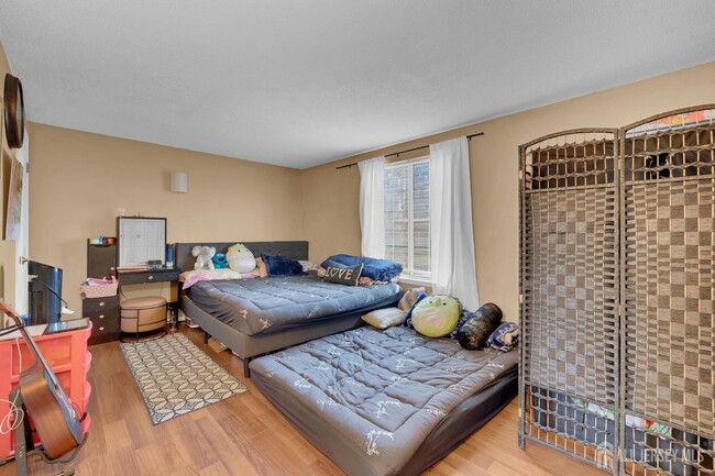 Building Photo - 89 Doe Ct