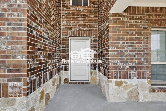 Building Photo - Little Elm Gem - Completely Renovated and ...