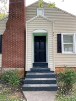 Building Photo - 906 Kenton St