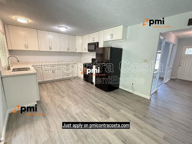 Building Photo - 1608 Norine Dr