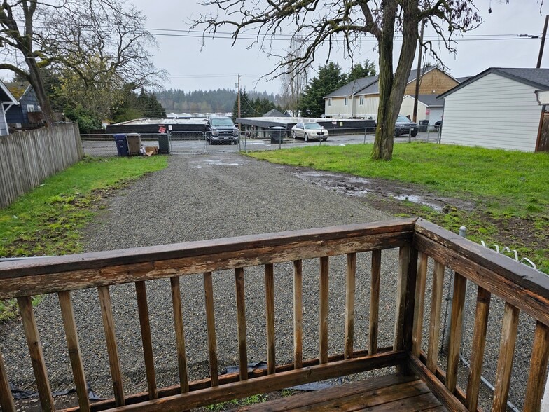 Building Photo - 4322 S Puget Sound Ave