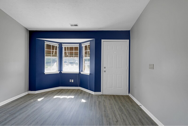 Building Photo - 4211 Medina Way