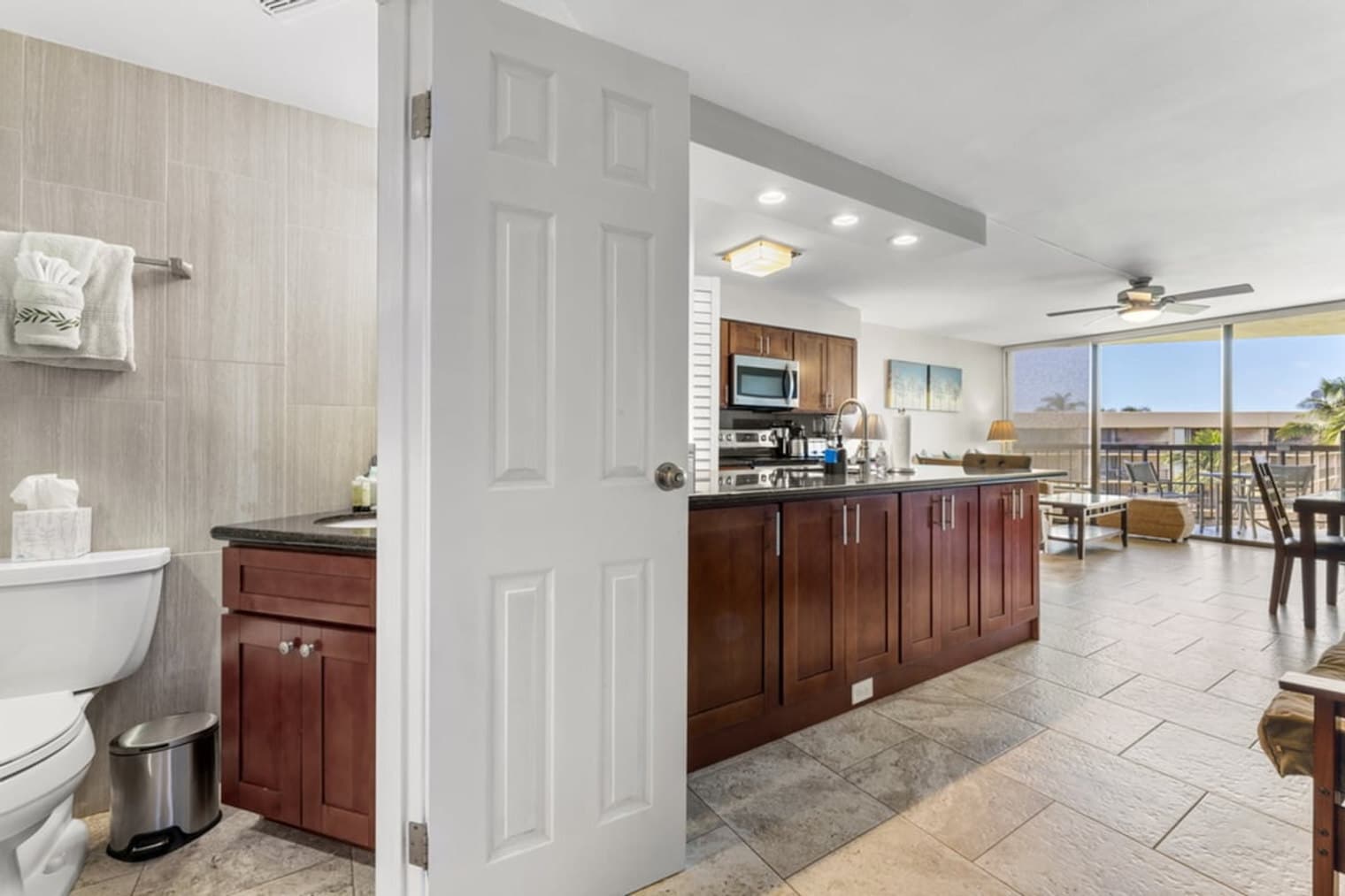 Building Photo - 1032 S Kihei Rd