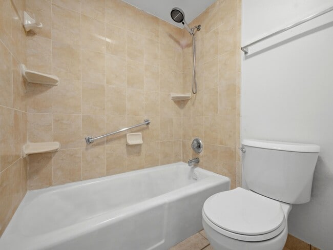 Building Photo - 6289 Lear Dr