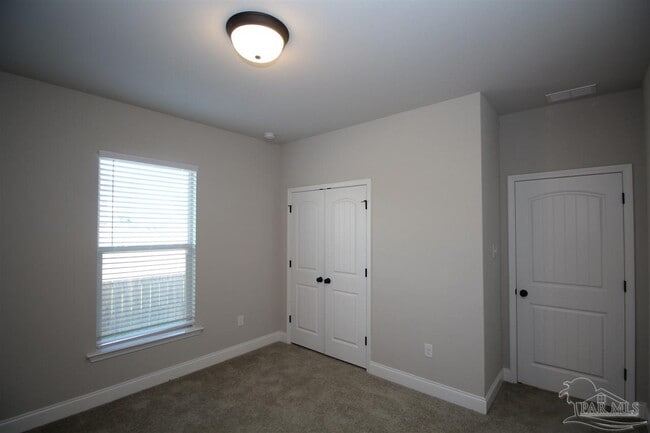 Building Photo - 8809 Bellawood Cir