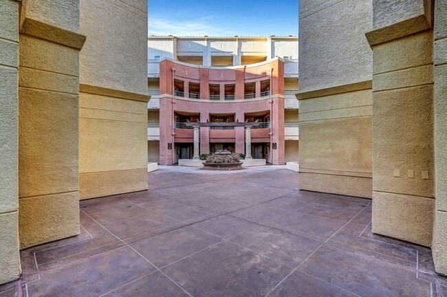 Building Photo - 260 E Flamingo Rd