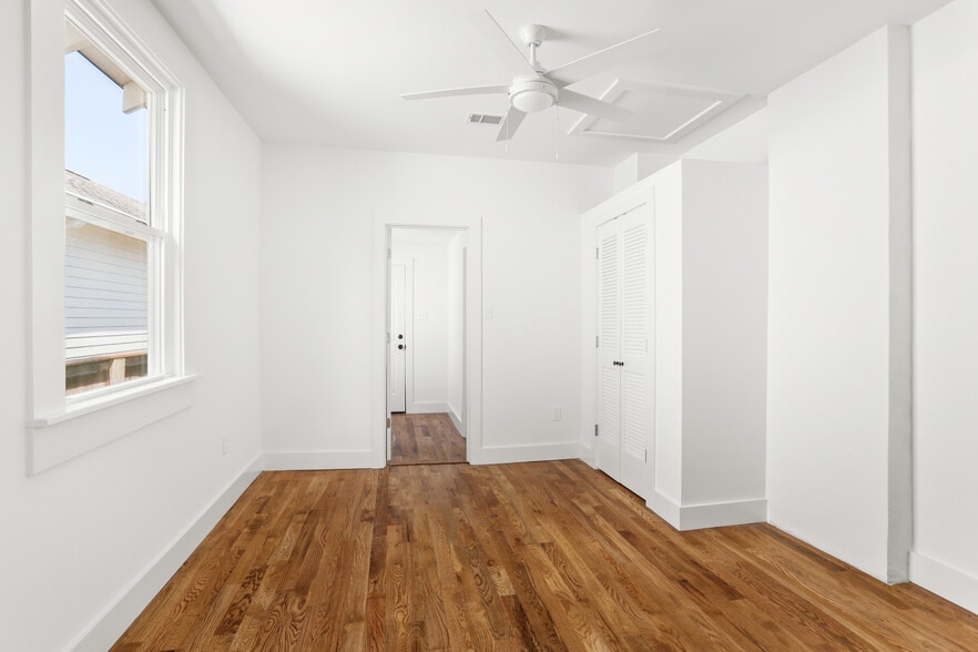 Building Photo - 8701 Green St