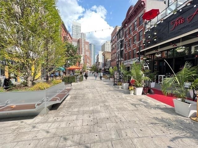 Building Photo - 141 Newark Ave