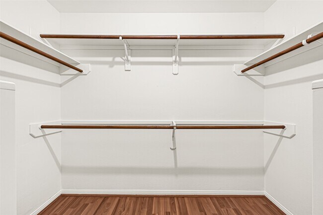 Building Photo - 10323 Emerald Pine Dr