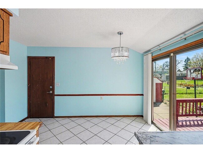 Building Photo - 7617 Lee Ave N