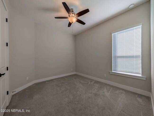 Building Photo - 141 Topside Dr.