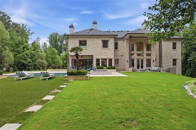 Building Photo - 5965 Riverside Dr