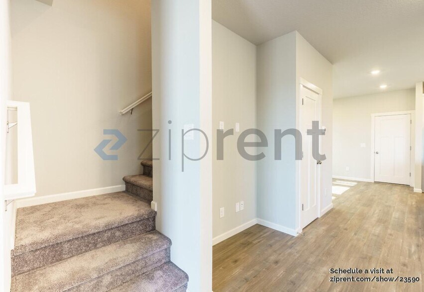 Building Photo - 4269 SE Sweetgum Ln