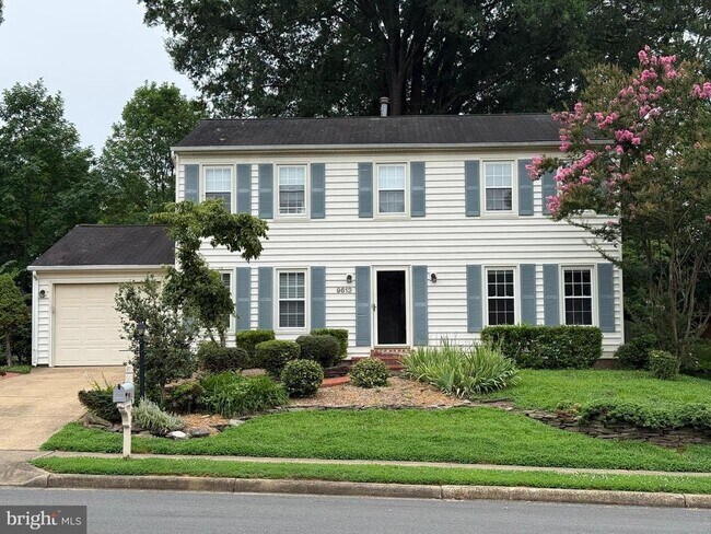 Building Photo - 9613 Ashbourn Dr