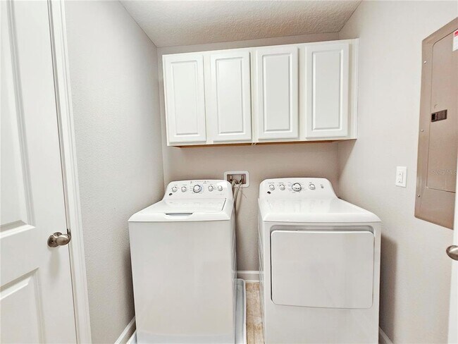 Building Photo - 14318 White Moss Way