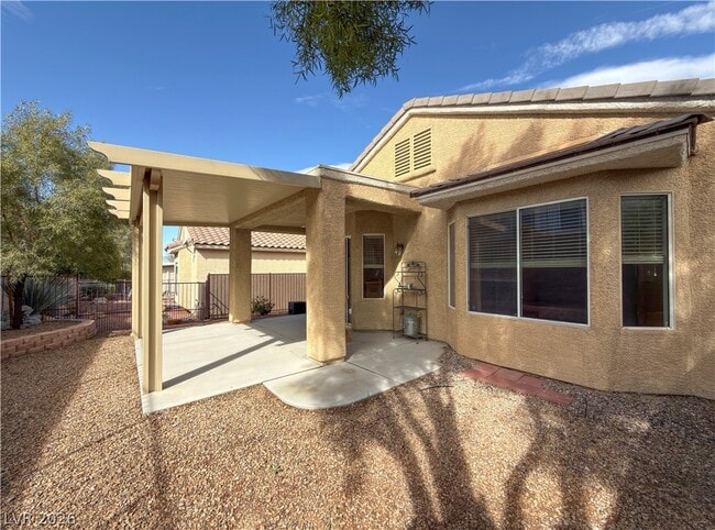 Building Photo - 2823 Sapphire Desert Dr